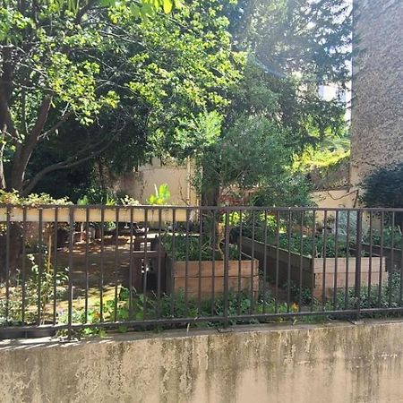 Studio Au Coeur Historique De Montpellier, 2 Personnes Et Wifi Buitenkant foto